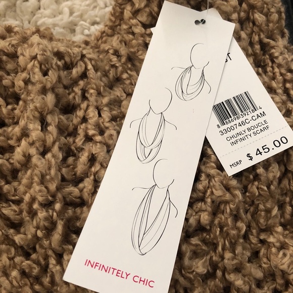 Nine West Chunky Infinity Scarf - Picture 9 of 9